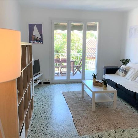 Beaux Appartements 3 Pieces Avec Espaces Exterieurs Et Parking - Proche Plage Hyeres Exterior photo