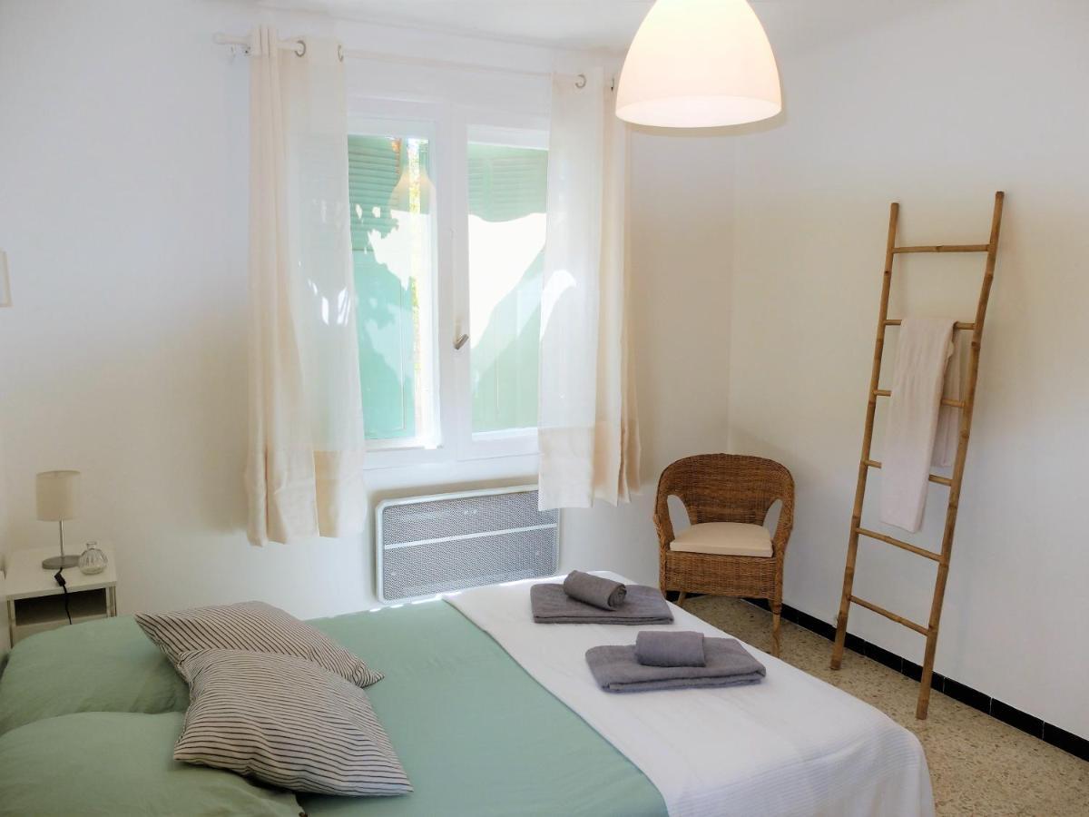 Beaux Appartements 3 Pieces Avec Espaces Exterieurs Et Parking - Proche Plage Hyeres Exterior photo